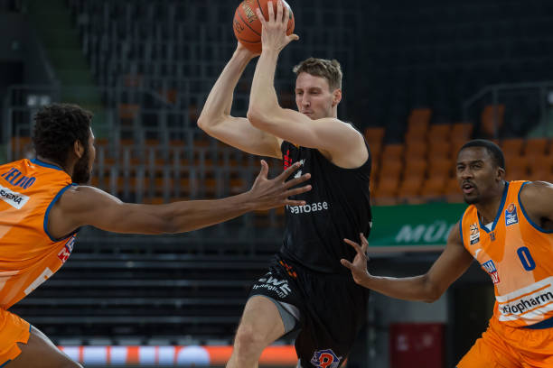 星的坚持哲 星的坚持哲